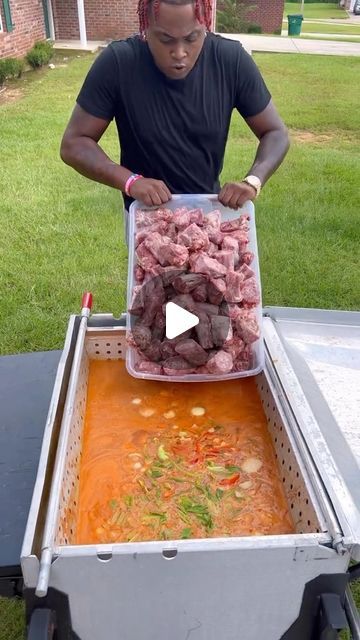 @louisianafoodkingz on Instagram: "Watch how to make a Platinum Louisiana Turkey neck Boil 🤤😩 it looks delicious.
•
•
•
#louisianafoodie #juicyjuicy #louisiana #louisianaeats #fish #fishandchips #fishandfries #deliciousfood #tastytreats #comfortfood #foodiefinds #louisianafood #louisianaeats #louisianacooking #foodstagram #foodies #foodgasm" Nola Recipes, Turkey Neck, Louisiana Recipes, Fish And Chips, Louisiana, Comfort Food, Platinum, Yummy Food, Fish