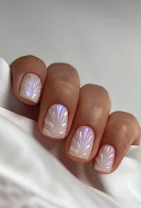 Explore 40+ pretty and trendy short summer nail designs. From simple minimalist styles to bright, colorful and cute beach-inspired nails, find fun ideas for Y2K, 90s, old money, European, floral, French tips styles, and almond, coffin, and square shapes. Perfect for pool, work, parties, birthdays, vacations, and weddings! #almondnailideas 90s Old Money, Beachy Nail Designs, Beach Themed Nails, Vacation Nails Beach, Beachy Nails, New Years Nail Designs, Marble Nail Designs, Summer Nail Designs, Fun Nail Colors