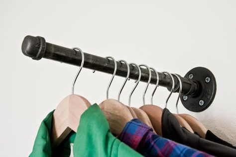 16 Super Simple Clothes Rail Designs That You Can Make By Yourself Space Clothes, Clothing Rack Bedroom, Clothes Hanging, Ideas Clothes, Ikea Shelves, Wall Mount Rack, Pipe Furniture, Shop Fittings, Black Pipe