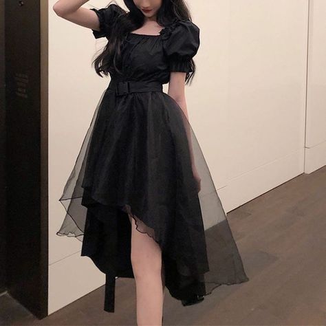 Black Dresses Aesthetic, Gothic Dress Aesthetic, Cute Korean Dresses, Aesthetic Black Dress, Alt Dress, Black Dress Classy, Ulzzang Dress, Black Dress Aesthetic, Black Dress Outfit Party