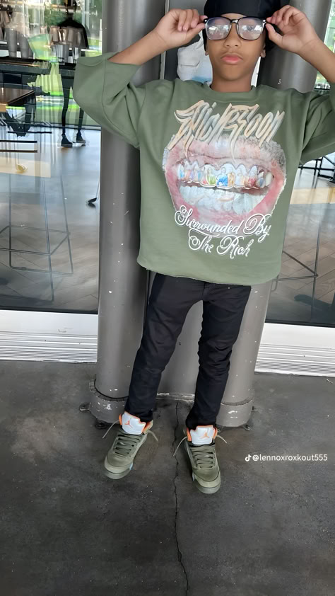 @goatctrl Teen Boy Outfits Black Boys, School Picture Day Outfit For Boys, Black Teen Boy Outfits, Black Boys Outfits, Fly Boy Outfits, Black Teen Boy, Hype Clothing Boys, Black Boy Outfits, Men Outfit Aesthetic