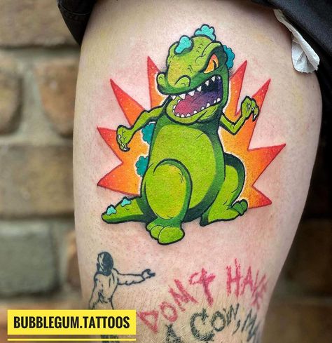 𝓛𝓮𝓪𝓱𝓪 on Instagram: “Cool Reptar piece from today for all the Rugrat fans out there! Thanks again man! 🌸 @sidneyjphillips” Reptar Drawing, Reptar Tattoo, Reptar Rugrats, 90s Tattoos, Instagram Cool, Rick Y Morty, Art Parody, Owl Tattoo, Ink Ideas