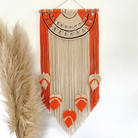 Mural Macrame, Macrame Projects Ideas, Macrame Products, Tapestry Ideas, Macrame Wall Hanging Patterns, Fabric Cord, Macrame Wall Art, Macrame Bag, Macrame Decor