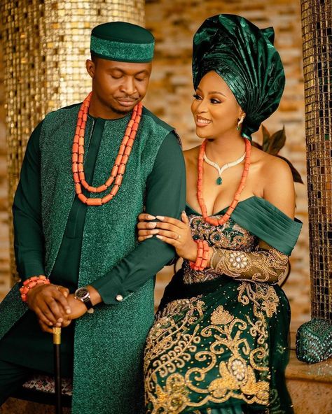 African Bride And Groom Outfits, Nigerian Groom Traditional Outfit, Igbo Groom Traditional Outfit, Urhobo Traditional Attire, Edo Traditional Wedding Attire, Igbo Dress, Igbo Bride Traditional Weddings, Nigerian Wedding Attire, Edo Brides