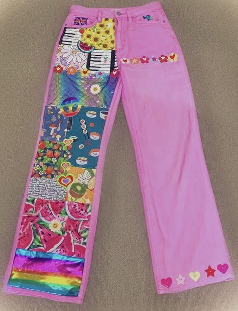 Pants I made for the #harrystyles concert that feature his songs as fabrics #harrystylesoutfits #diy #concert #concertoutfits Harry Styles Pants Diy, Harry Styles Pants, Harry Styles Concert Outfit, Pants Diy, Diy Pants, Harry Styles Concert, Diy Style, Concert Outfit, Diy Clothes