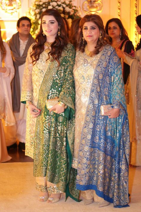 Blue grey outfit Kamdani Dresses Pakistan, Blue Grey Outfit, Party Wear Dresses Pakistani, Pakistani Bridal Couture, Pakistani Party Wear Dresses, Dresses Pakistani, Pakistan Dress, Pakistani Formal Dresses, Outfits Indian