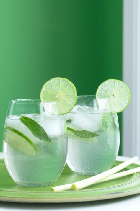 This is the perfect cocktail (or mocktail) to serve with your Thai feast. The… Basil Mojito, Clean Drink, Mojito Cocktail, Mojito Recipe, Thai Basil, Perfect Cocktails, Drink Menu, Daiquiri, Limes