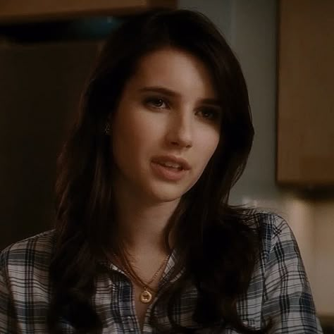 Emma Roberts Scream 4, Emma Roberts Scream, Scream Actors, Scream Characters, Mtv Scream, Jill Roberts, Scream 4, Scream 1, Scream Cast