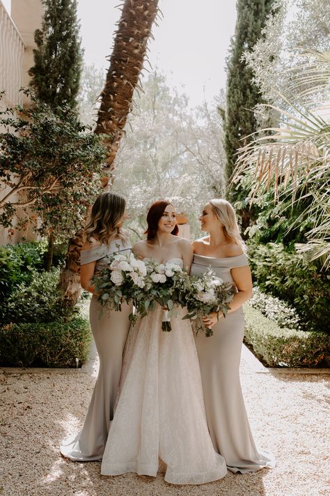 Bridal Party Of 2 Photo Ideas, Bride With Two Bridesmaids, Bride With 2 Bridesmaids, 2 Bridesmaids Pictures, Small Bridal Party Pictures, Bride And 2 Bridesmaid Pictures, 2 Bridesmaids And Bride, Small Bridal Party Photos, Bridesmaid Pics