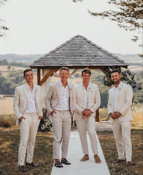 Sandy Groomsmen Suits, Cream Suits For Men Wedding, Groom Attire Tan, Cream Groomsmen Attire, Linen Groomsmen Attire, Cream Suits For Men, Tan Tux, Beach Wedding Men, Suit For Men Wedding