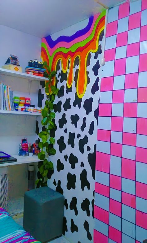 Troom Troom, Wallpaper Room, Apartment Things, Room Wall Painting, Funky Home, Painting Walls, Bedroom Closet Design, Future Room, Arts N Crafts