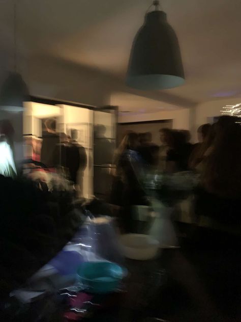 Fake Insta Story Night Friends, 90s House Party Aesthetic, Jason Core, Tragic Characters, Night Party Aesthetic, Aesthetics 2023, House Party Aesthetic, Friends Party Night, Nightlife Aesthetic