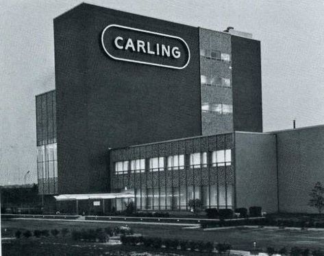 Carling Brewery. Remember seeing this as we went around the beltway. Now a large industrial park Brewery Building, Cumberland Maryland, Baltimore Street, Baltimore Inner Harbor, Hanover Street, Old Globe, Beer Wall, Scenic Pictures, Baltimore County