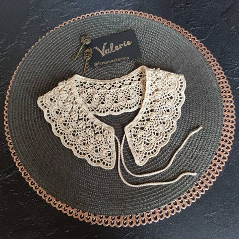 "Valerie lace collar" Lace Collar Pattern, Crochet Capelet Pattern, Crochet Thread Projects, Crochet Collar Pattern, Crochet Doily Rug, Crochet Capelet, Crochet Lace Collar, Doily Rug, Step By Step Crochet