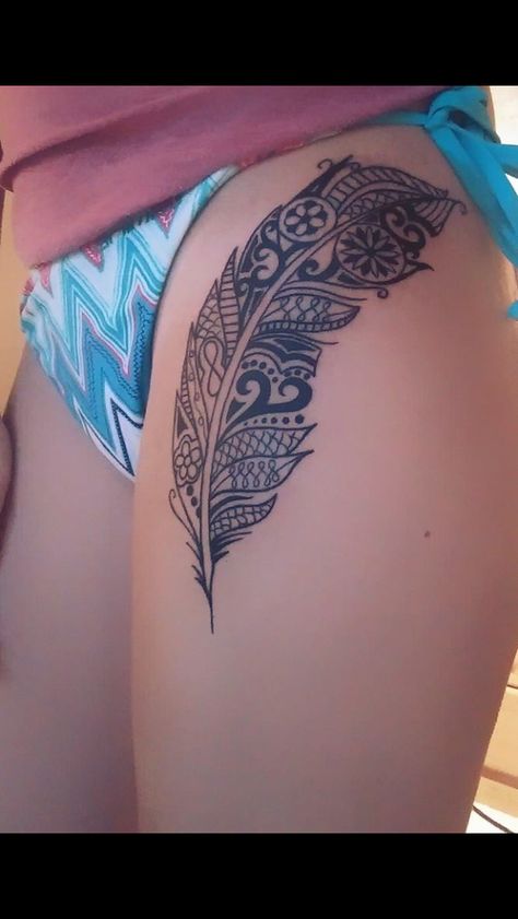 Thigh Band Tattoo, Different Styles Of Tattoos, Polynesian Tattoos Women, Finger Tattoo For Women, Polynesian Tattoo Designs, Feather Tattoo Design, Feather Tattoo, Maori Tattoo, Band Tattoo