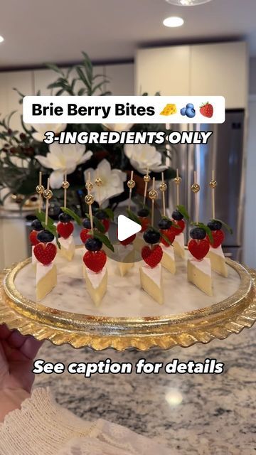 Reina G. Slim on Instagram: "Brie Berry Bites 🧀🫐🍓What you will need👇🏻  Only 3-ingredients to make these delicious brie berry bites! The sweet blueberries and strawberries contrast well with the savory Brie. These bites are great on any holiday table. Just use a different cookie cutter to suit the occasion. These are perfect for Valentine’s Day, Galentine’s Day brunch/dinner, to add to charcuterie board or just a fun appetizer/snack for your family and friends to enjoy!   What you will need:  ◽️Brie cheese 7oz (Makes about 15) I’ve also made these with white cheddar cheese 👌🏻 ◽️Strawberries  ◽️Blueberries  ◽️Fresh mint (OPTIONAL) ◽️Appetizer sticks  ◽️1/2” heart shape cookie cutter   You can add honey on the side for your guests to drizzle on top of Brie cheese but still so good with Fruit And Sweets Charcuterie Board, Brie Skewers, Charcuterie Tips, Brie Board, Appetizer Sticks, Savory Brie, Finger Appetizers, Strawberry Bites, Cheese And Cracker Tray