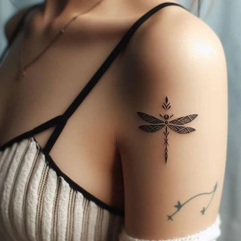 93 Thrilling And Meaningful Dragonfly Tattoo Ideas To Bring Some Excit – Tattoo Inspired Apparel Tattoo Ideas Insects, Edgy Dragonfly Tattoo, Beautiful Dragonfly Tattoo, Dragonfly Tattoo Placement, Dragonfly Foot Tattoo, Black Dragonfly Tattoo, Dragonfly Neck Tattoo, Tattoo Ideas Dragonfly, Dragonflies Tattoo