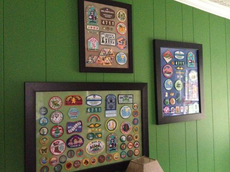 Girl Scout badge display Scouts Badges Display, Scout Badge Display, Girl Scout Badges Display, Badge Display, Patches Display, Scout Patches, Girl Scout Patches, Girl Scout Badges, Scout Badges