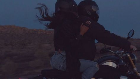 Motorcycle Aesthetic, Biker Boys, The Love Club, Dangerous Woman, Jolie Photo, Story Inspiration, Hopeless Romantic, Cute Couples Goals, Aesthetic Photography