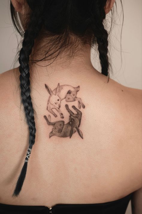 Ying Yang Rabbit Tattoo, Black Bunny Tattoo, Flower Art Tattoo, Mn Tattoo, Black Rabbit Tattoo, Small Horse Tattoo, White Rabbit Tattoo, Black And White Rabbit, Ying Yang Tattoo