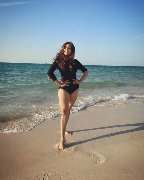 Monali Thakur, Glamour World, Indian Actress Hot Pics, Bollywood Actress, The Ocean, Cover Up, Actresses, Pure Products, Celebrities