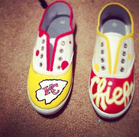 Shoes Craft, Craft Shoes, Go Chiefs, Kansas City Chiefs Logo, Chiefs Logo, Football Sunday, Sports Decor, Shoe Crafts, The Chiefs