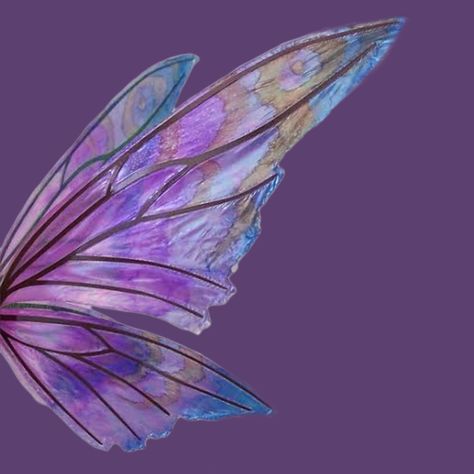 purple wing Purple Fairy Wings, Wings Photography, Disney Fairies Pixie Hollow, Purple Galaxy Wallpaper, Pixie Wings, Fire Fairy, Summer Fairy, Elf Art, Picture Prompts