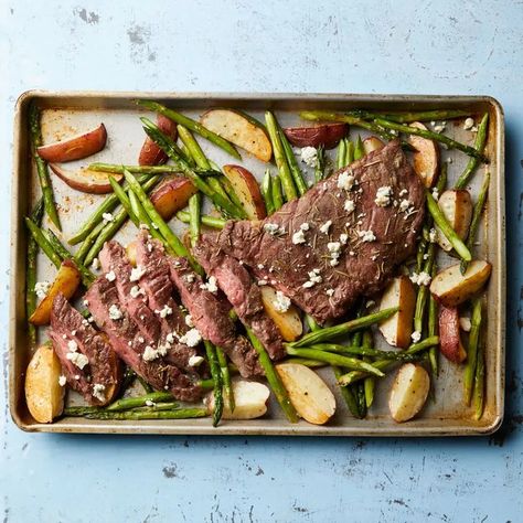 Sheet-Pan Steak & Potatoes Pan Steak, Steak Potatoes, Steak Frites, Pan Meals, How To Dry Rosemary, Skirt Steak, Sheet Pan Dinners, Sheet Pan Recipes, One Pan