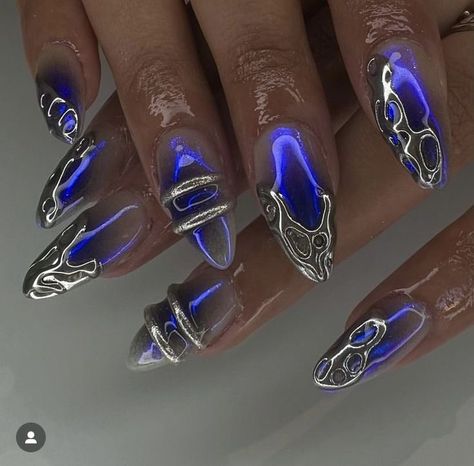 Anime Nails Acrylic, Nail Design Gold, Alien Nails, Blue Chrome Nails, 3d Nail Designs, Mens Nails, Space Nails, Punk Nails, Colorful Nail