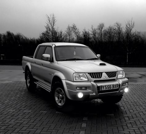 L200 Warrior, Mitsubishi Pajero Sport, Dream Car Garage, Pajero Sport, Mitsubishi L200, Mitsubishi Pajero, Camera Phone, My Dream Car, Dream Car