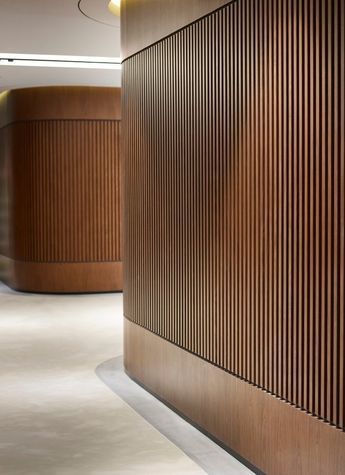 Minimal Interiors, Interior Kantor, Feature Wall Design, Wood Wall Design, Corridor Design, Peter Zumthor, Wall Panel Design, Interior Minimalista, Design Blogs