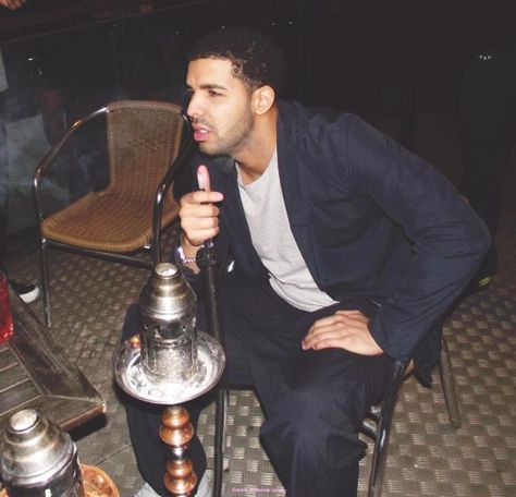 Drake Talks About Working w/ Jay Z, His Lyrics On 'Pound Cake' & More | Video Old Drake, Aubrey Graham, Champagne Papi, Drake Ovo, Drake Drizzy, Drake Graham, Aubrey Drake, Love Is Everything, Indian Man