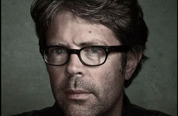 At a time when the trend in fiction has been toward specialization, Jonathan Franzen, author of The Corrections and the new Freedom, is a devotee of the all-embracing, way-we-live-now novel Dan Winters, Jonathan Franzen, Library Themes, Nerd Glasses, Best Life Advice, Women Writers, Thomas Hardy, Freedom Is, Book Writer