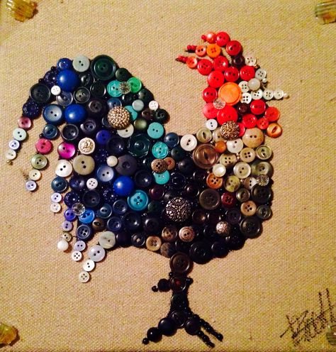 Lucky rooster button Button Crafts, Ornament Wreath, Rooster