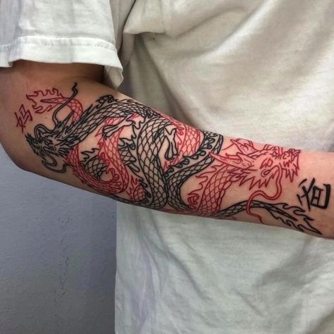 Dragon Tattoo Forearm, Tato Irezumi, Black Dragon Tattoo, Dragon Tattoo Arm, Red Dragon Tattoo, Tato Naga, Around Arm Tattoo, Dragon Tattoos For Men, Pola Tato