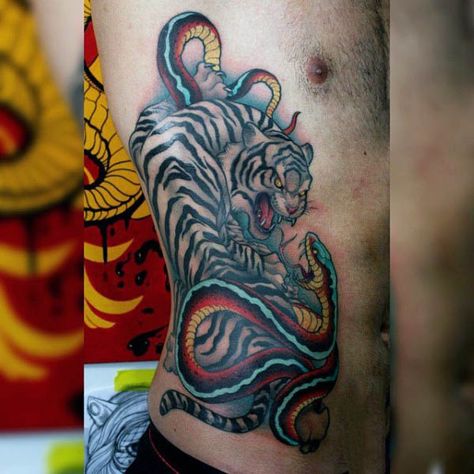 100 Neo Traditional Tattoo Designs For Men - Refined Ink Ideas Tiger Snake, Tiger Tattoos, Neo Trad Tattoo, Ribcage Tattoo, Traditional Ink, Gaming Tattoo, Traditional Tattoo Design, Tattoo Designs For Men, Tiger Tattoo