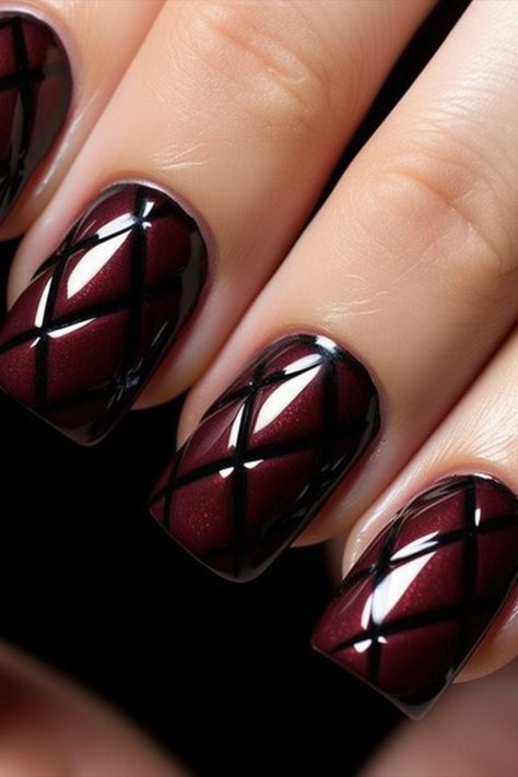 Bold and Beautiful: Black and Burgundy Nails Nails Burgundy And Black, Burgundy Nails With Black Design, Burgundy And Black Nail Designs, Black And Burgundy Nail Designs, Burgundy And Tan Nails, Burgundy Gel Nails, Black And Maroon Nails, Black And Burgundy Nails, Black To Burgundy Ombre Nails