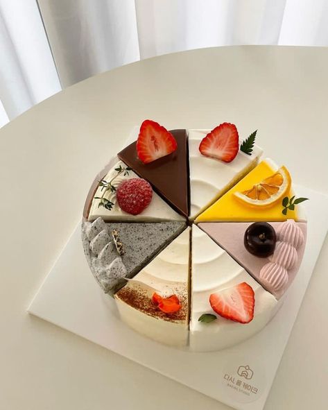 Cakey Boutique Patisserie, Mini Torte, 귀여운 음식 그림, Pretty Dessert, Fancy Desserts, Sweet Snacks Recipes, Just Cakes, Cute Desserts, Easy Baking Recipes