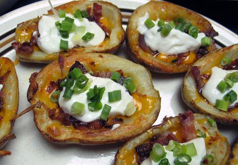 Potato Skins – Deanna's Daughter Corn Cream Cheese Dip, Potatoes Skins, Bbq Beans, Potato Appetizers, Cheddar Chicken, Potato Skin, Potato Rice, Best Bacon, Lemon Loaf