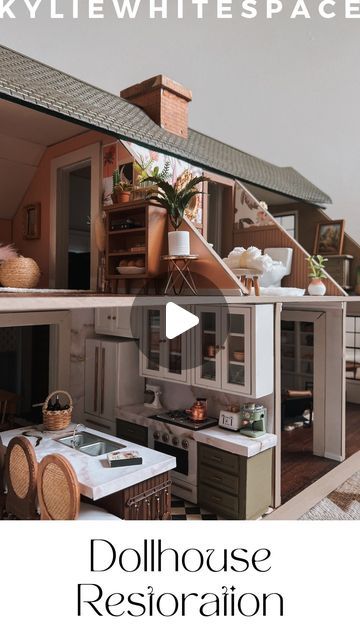 Dolls House Restoration, Modern Dollhouse Kitchen, Remodeling Dollhouse, Modern Dollhouse Interior Ideas, Realistic Barbie House, Dollhouse Refurbish, Doll House Interior Ideas, Dollhouse Diy Ideas, Doll House Makeover