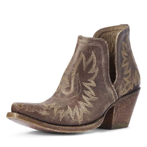 Ariat Dixon Distressed Bootie WOMEN - Footwear - Boots - Booties Ariat Footwear Teskeys Ariat Dixon, Ankle Cowboy Boots, Leather Cowgirl Boots, Ariat Boots, Western Boots Women, Western Boot, Beautiful Boots, Fashion Heels, Boots Outfit