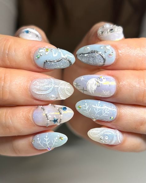 Frozen swan lake ˚˖𓍢ִ໋🦢˚ ✧ : *✧ inspo @clawsbyizui :* ✧ *✧: #gelnails #nailinspo #nailinspiration #nailart #naildesigns #nailartinspo #nailsoftheday #gelx #gelxnails #apresgelx #handpaintednails Swan Lake Nails, Lake Nails, Swan Nails, Frozen Nails, Swan Lake, Nails Inspiration, Nail Inspo, Nail Art Designs, Gel Nails