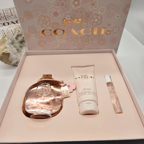 Embrace The Beauty Of Spring Indulge In The Beauty Of Spring With Coach Floral Gift Set. This Luxurious Set Allows You To Experience The Bright And Sparkling Fragrance Of Coach Floral In Three Delightful Forms, Making It Perfect For Everyday Wear Or Special Occasions. Fragrance Notes: Coach Floral Features A Blend Of Floral And Fruity Notes, Including Pineapple, Pink Pepper, Rose, And Gardenia, Creating A Scent That Is Both Fresh And Feminine. Delightful Fragrance Of Coach Floral With This Luxur Coach Perfume, Fragrance Lab, Coach Floral, Perfume Set, Coach New York, Pink Pepper, Floral Gifts, Fragrance Notes, Women Fragrance