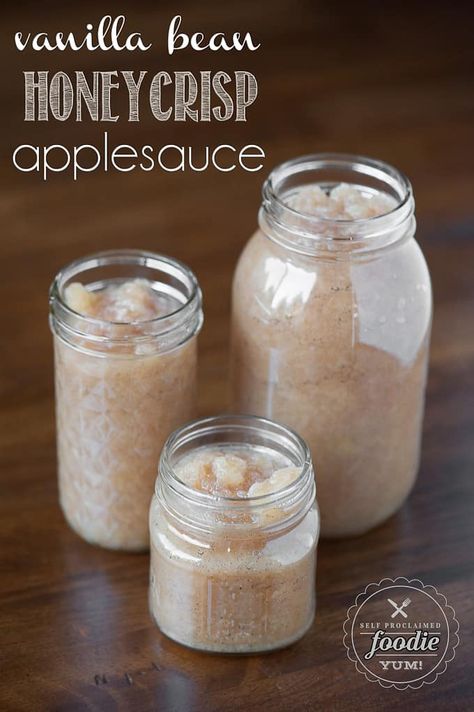 Homemade applesauce made from the best apples is an easy recipe! This simple crockpot applesauce recipe is also healthy since there is no sugar added. Honeycrisp Applesauce, Crockpot Applesauce Recipe, Homemade Applesauce Recipes, Crockpot Applesauce, Applesauce Recipe, Cassie Howard, Honey Crisp, Fruity Recipes, Apple Sauce Recipes