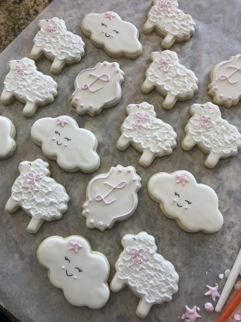 Sheep Gender Reveal, Lamb Party Theme, Lamb Themed Birthday Party, Sheep Sugar Cookies, Mary Had A Little Lamb Baby Shower Theme, Lamb Theme Baby Shower Ideas, Little Lamb Baby Shower Ideas, Lamb Baby Shower Cake, Bbq Baby Shower Ideas