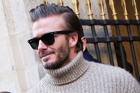 David Beckham Wayfarer Men, Best Sunglasses, Ray Ban Sunglasses Wayfarer, Elderly Woman, Ray Ban Wayfarer, New Wayfarer, Wayfarer Sunglasses, Local Community, David Beckham