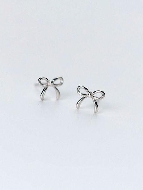 Cute Stud Earrings, Bow Jewelry, Silver Bow, Jewelry Lookbook, Bow Earrings, Girly Jewelry, Small Earrings, Fine Earrings, Dream Jewelry