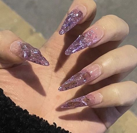 Asian Glitter Nails, Purple Christmas Nails, Nails Design 2022, Art Nails Design, December Nails, Asian Nails, Korean Nails, Blush Nails, Pretty Gel Nails