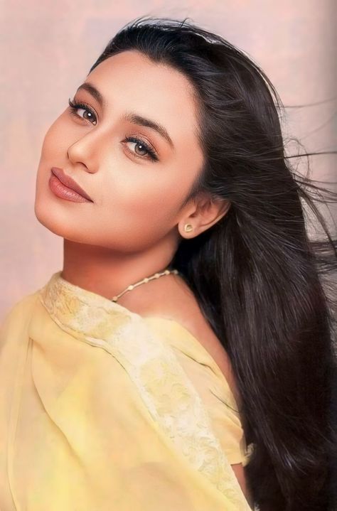 #rani #90s #bollywood #actress #beauty #indianactor Music Bollywood, 90s Bollywood Actress, Bollywood Love, Bollywood Makeup, 90s Bollywood Aesthetic, Rani Mukherjee, Rani Mukerji, Preity Zinta, Karisma Kapoor