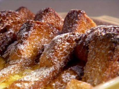 Cinnamon Toast Pudding Recipe | Sunny Anderson | Food Network French Recipes Authentic, Sunny Anderson, Sweet Savory Recipes, Breakfast Crepes, Brunch Bread, Cinnamon French Toast, Cinnamon Toast, Morning Person, Pudding Recipe